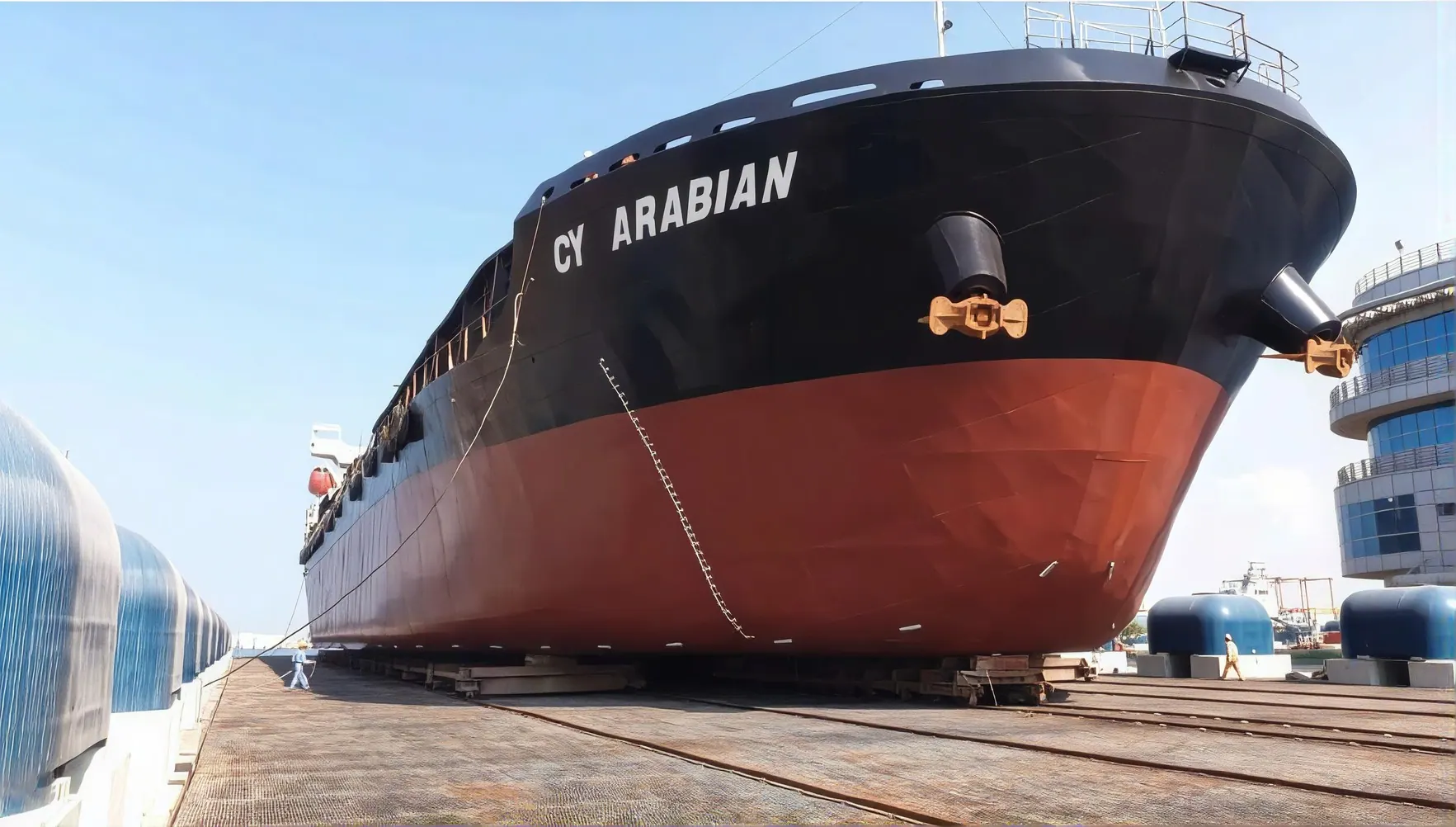CY Arabian self-propelled barge